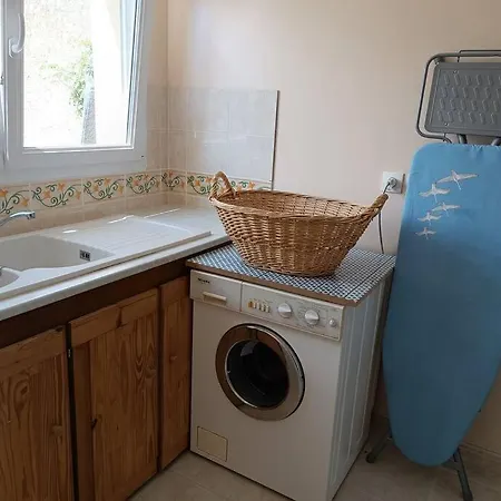 Belle Vie A 30 Metres De La *