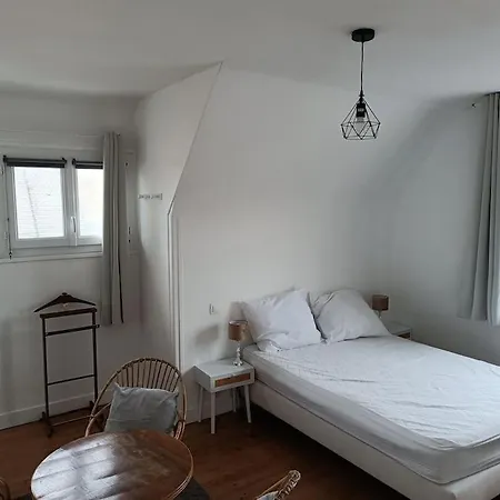 Belle Vie A 30 Metres De La בית נופש