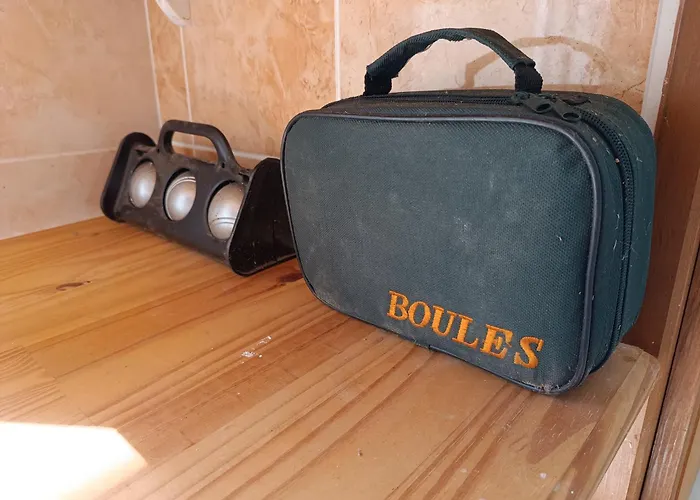 Belle Vie A 30 Metres De La Nyaraló *