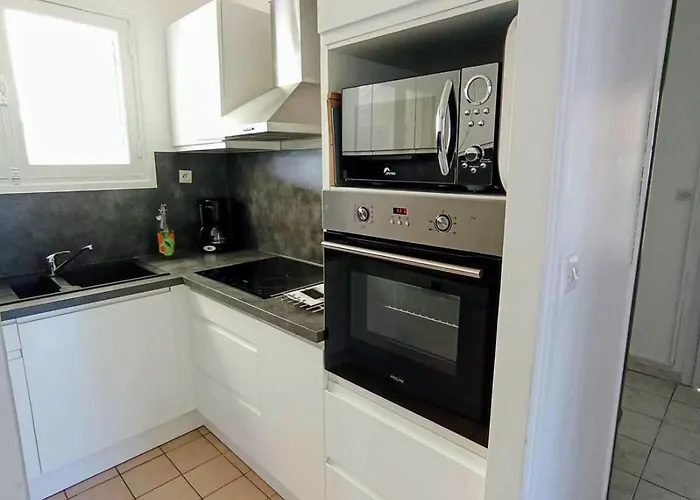 Belle Vie A 30 Metres De La